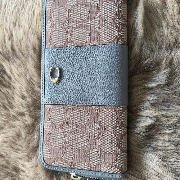 COACH  Jacquard Signature Wallet and Card Case - Picture 2 of 5